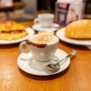 Vale café da manhã na Art Pão